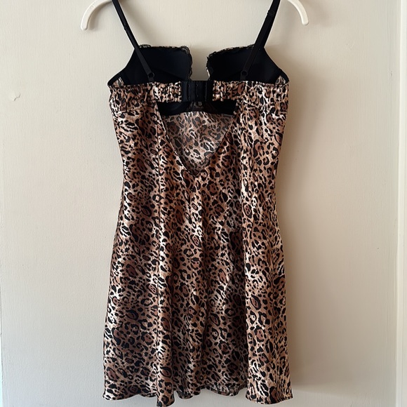 Victorias Secret Leopard Satin Slip Dress - Picture 4 of 6
